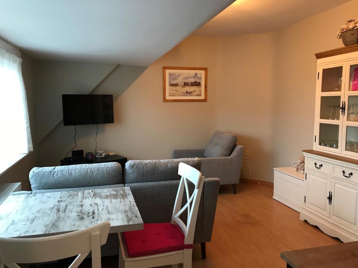 Casa Helena Apartment Нюпорт Екстериор снимка